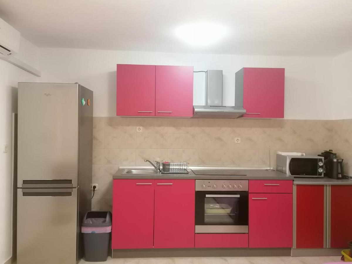 Apartment Maris โพเซดารเย ภายนอก รูปภาพ
